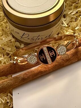 Fashion Jewelry Gold-Tone Black Enamel Crystal Accent Bracelet